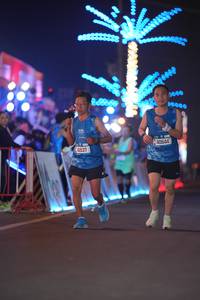 BIB: 41537, 1000, 0000, 60000, 40644
                            <button type="button" onclick="openModal(21042476)" class="btn btn-primary btn-sm float-right btn-popup" data-toggle="modal" data-target=".modal-high-quality">
                        <i class="fas fa-shopping-cart"></i> Add to Cart
                    </button>
                                            <button type="button" onclick="isThisMe(21042476, true)" class="btn btn-success btn-sm float-right btn-popup btn-isme hidden" data-toggle="tooltip" data-placement="bottom" title="นี่คือรูปของคุณใช่ไหม คลิกที่นี่เพื่อเอาเข้าอัลบั้ม">
                        <i class="fas fa-plus"></i> Add to album
                    </button>
                    <button type="button" onclick="isThisMe(21042476, false)" class="btn btn-warning btn-sm float-right btn-popup btn-isnotme hidden">
                        <i class="fas fa-ban"></i> Remove from album
                    </button>